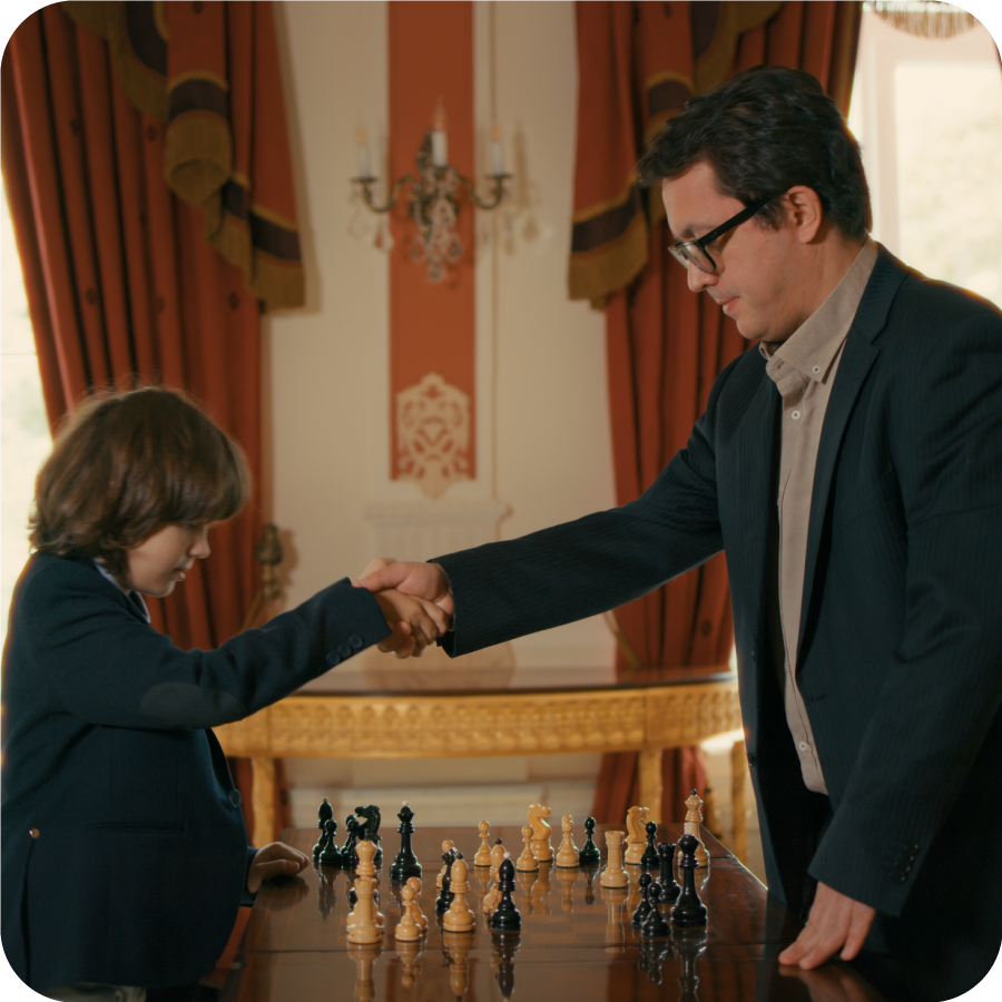 Обучение шахматам рукопожатие.